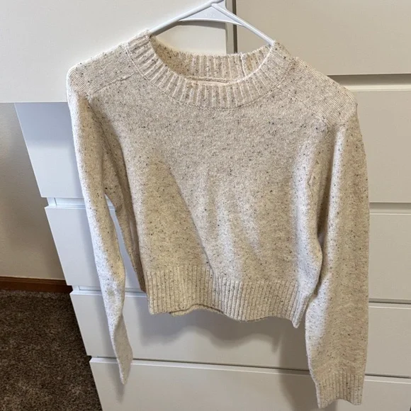 Universal Thread Speckled Cream Sweater - Picture 1 of 3